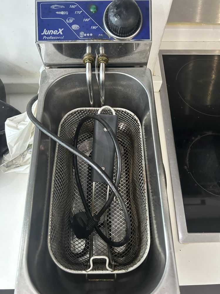 Fritadeira inox Junex usada