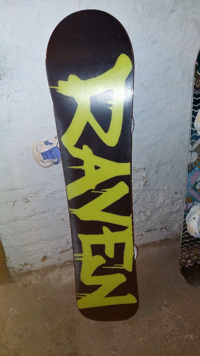 Deska snowboardowa dziecięca 120cm Raven z wiązaniami  SP kiddo xs