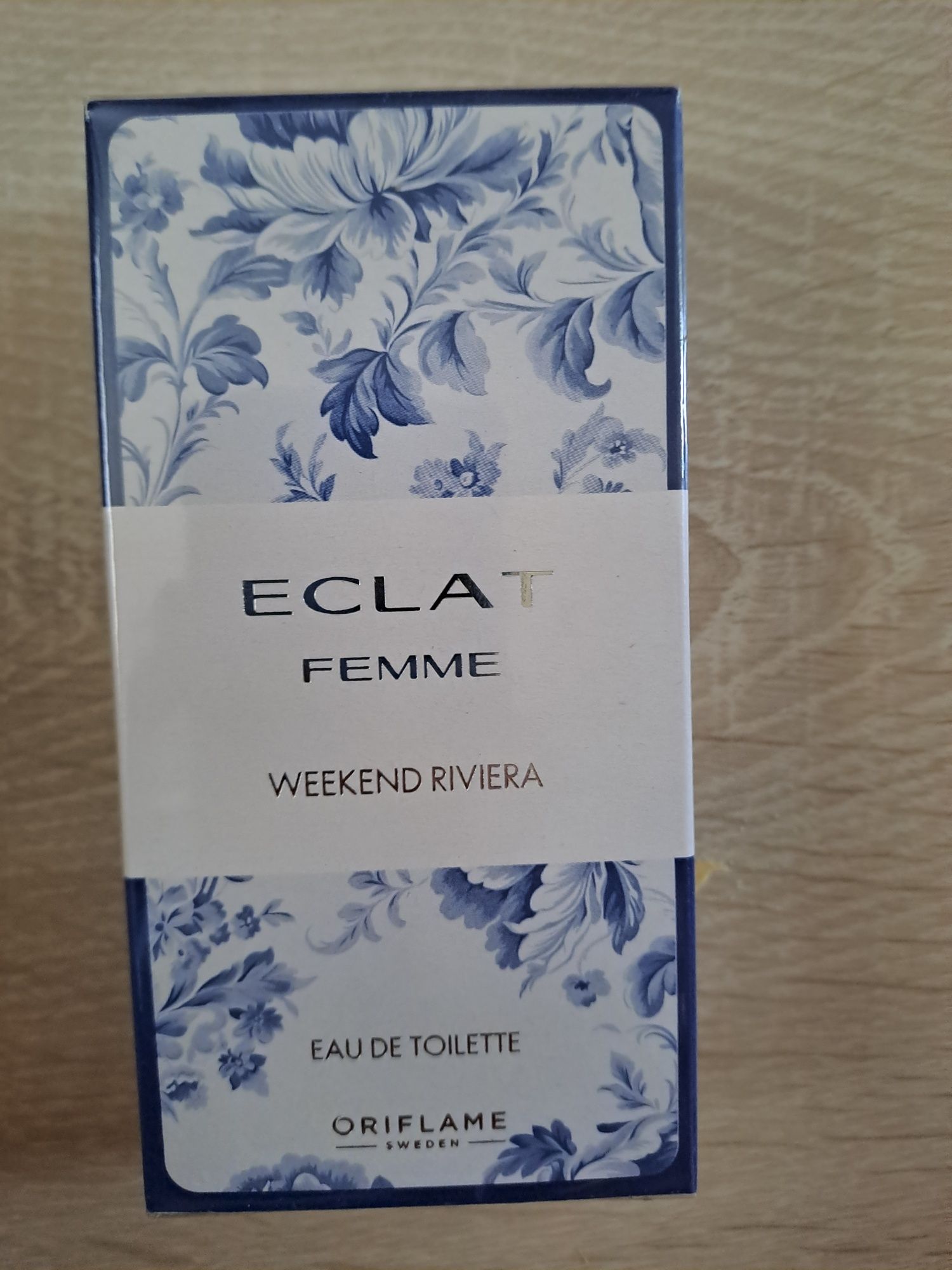 Woda toaletowa Eclat Femme Weekend Riviera Oriflame