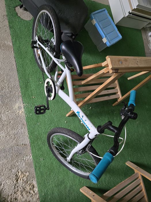 Bicicleta criança 6 a 10 anos nova