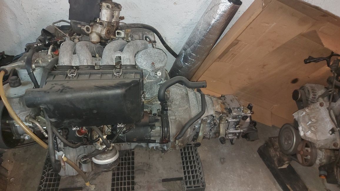 Motor 190 com caixa de velocidades