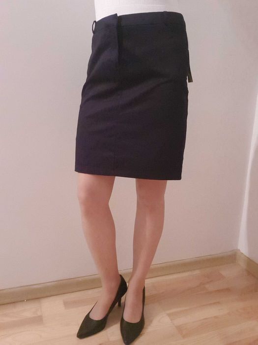 Nowa spódnica Mango – rozmiar 36