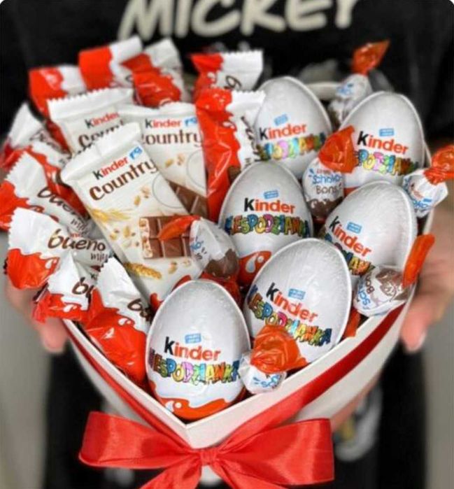 Солодкі букети та бокси | Подарунки | Подарунок дівчині