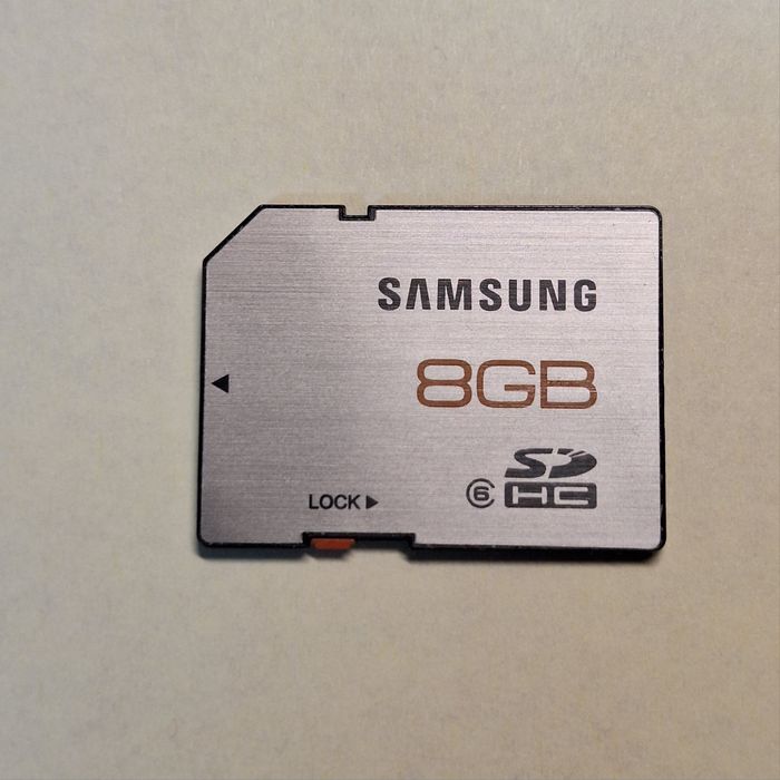Cartão de memória Samsung SDHC Classe 6 de 8 GB