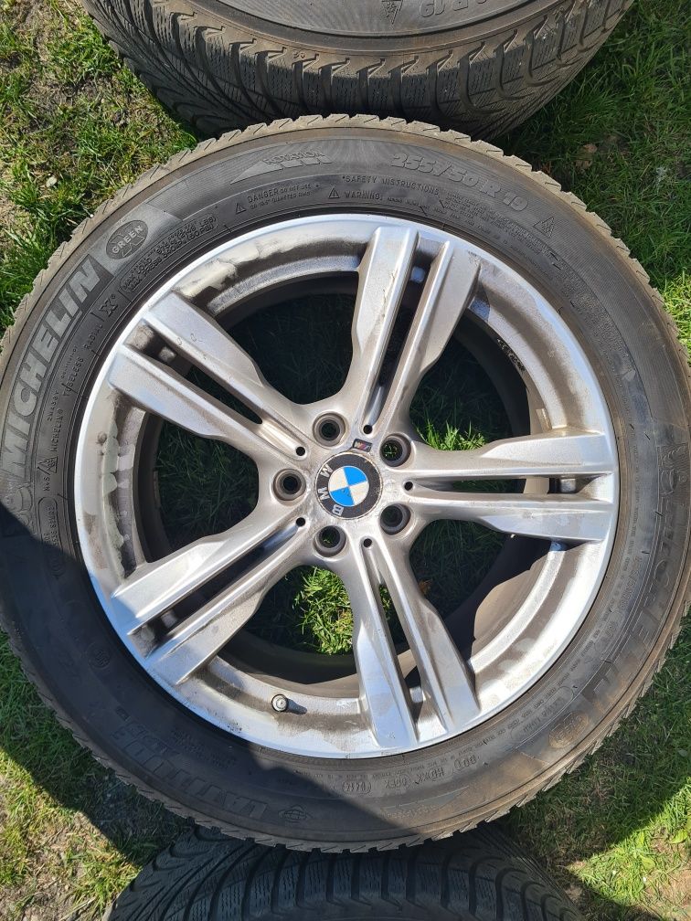 FelgE70,E71 i  F15,F16  i podobne ,19 cali,czujniki, M pakiet ,opony g