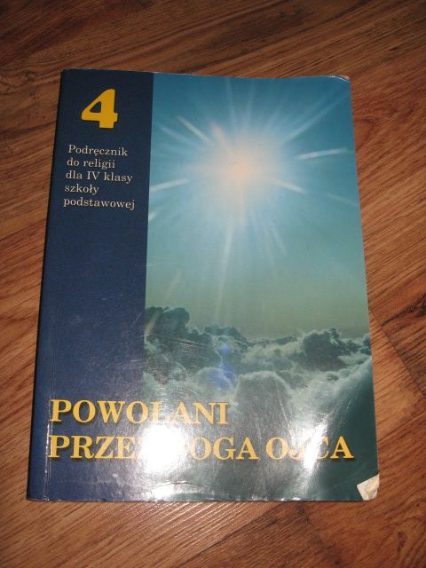 Podręcznik do religii kl.4 Powołani przez Boga Ojca 2005