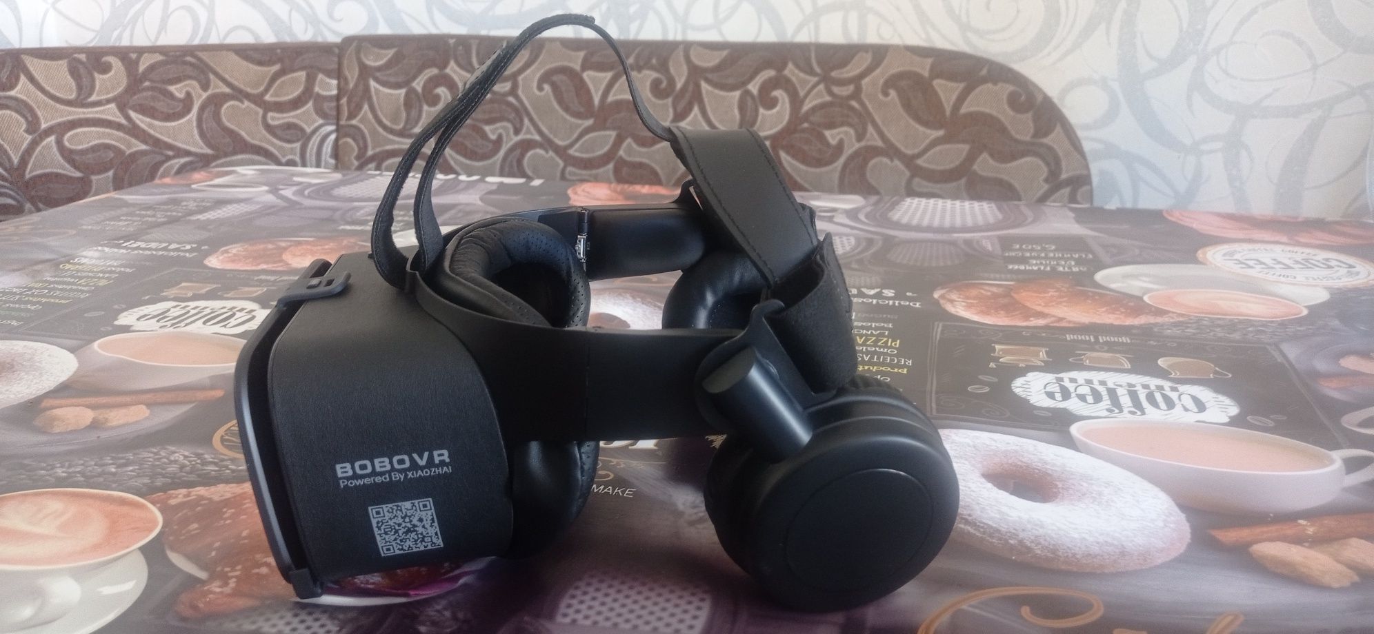 vr очки Bobo VR Z6 окуляри віртуальної реальності для телефону з джойс