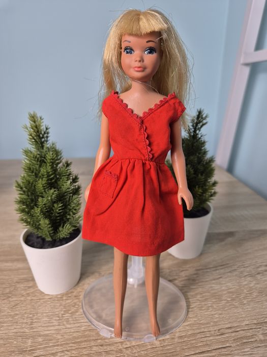 Ubranko sukienka czerwona dla Skipper siostra Barbie vintage lata 60