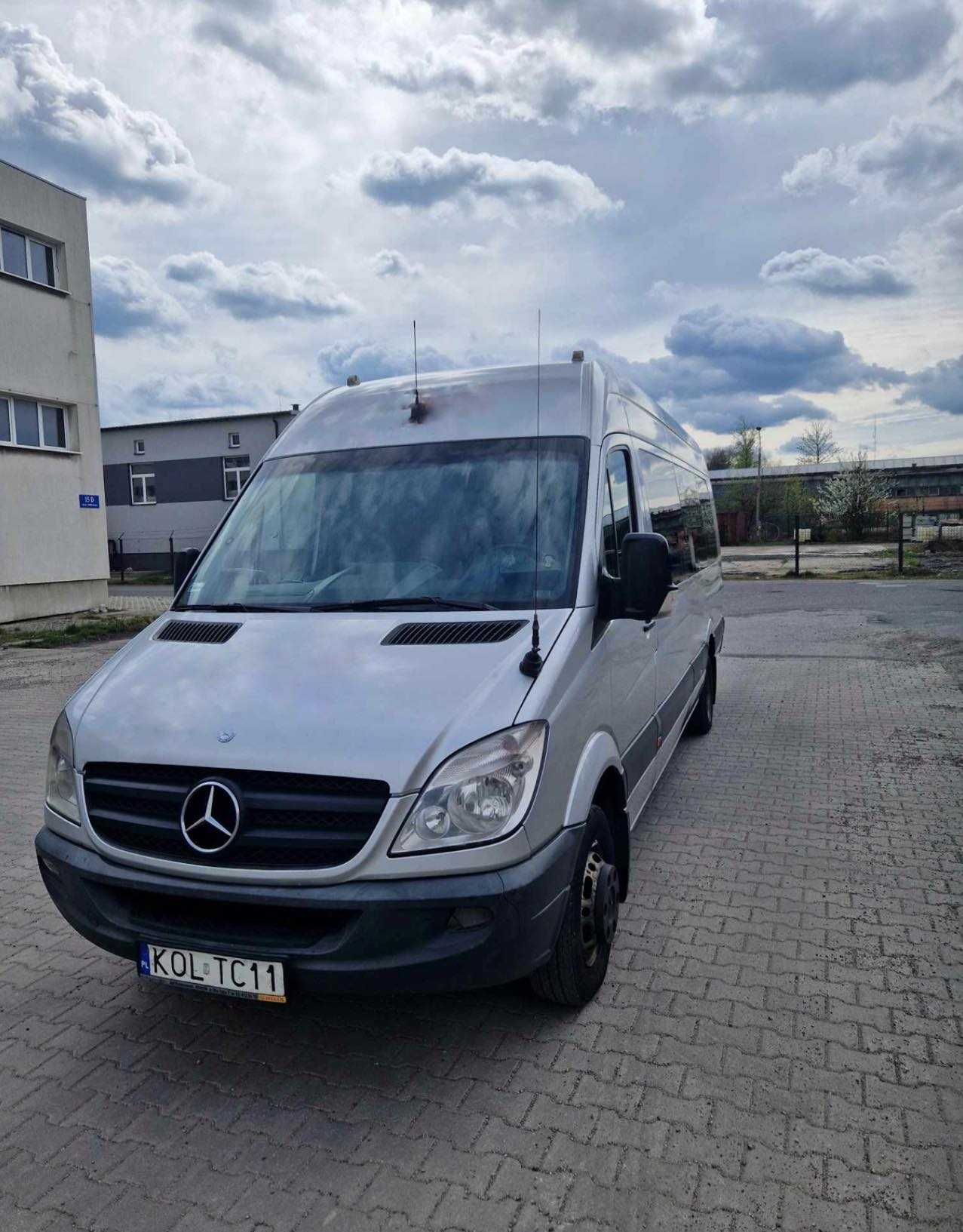 Autobus Mercedes Sprinter 519