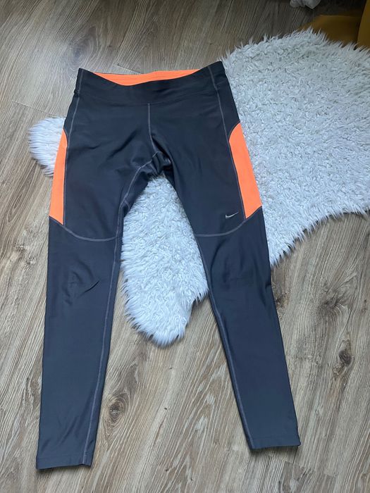Leginsy Nike M damskie