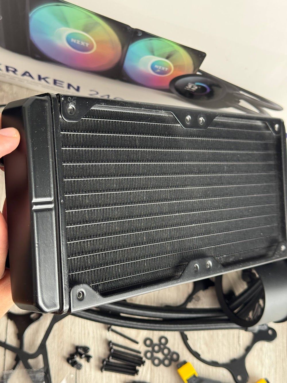Система рідинного охолодження NZXT Kraken 240 LCD (RL-KR240-B1)