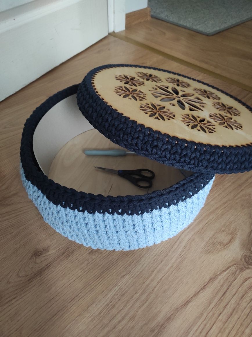 Największy Koszyk ze sznurka d37cm,wysokość 13cm