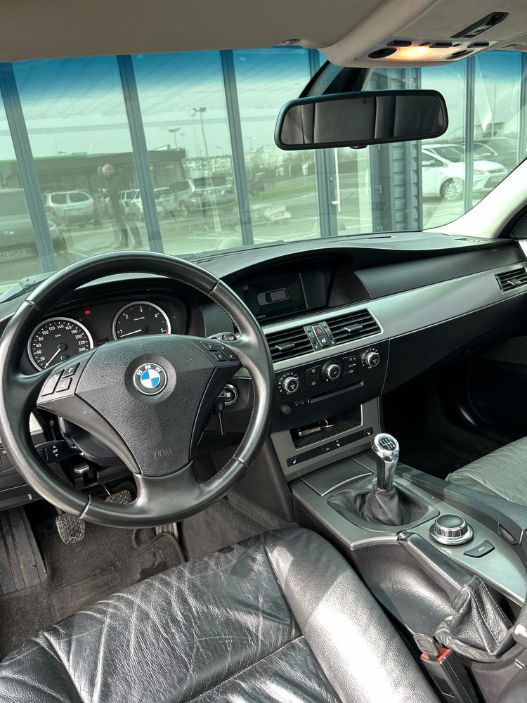 Продам BMW E61 520D