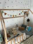 Cama montessori criança