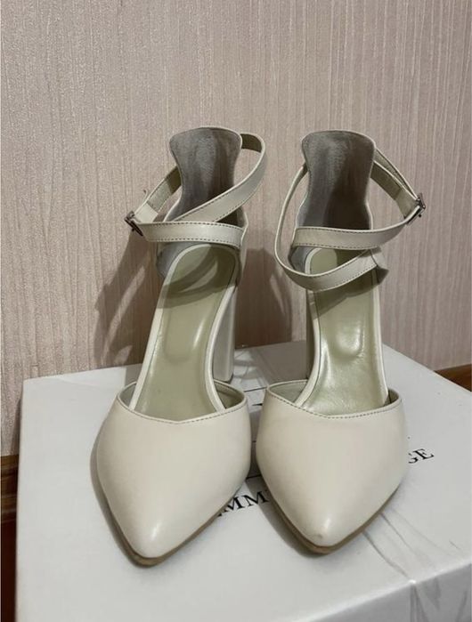 Туфлі Emmelie delage