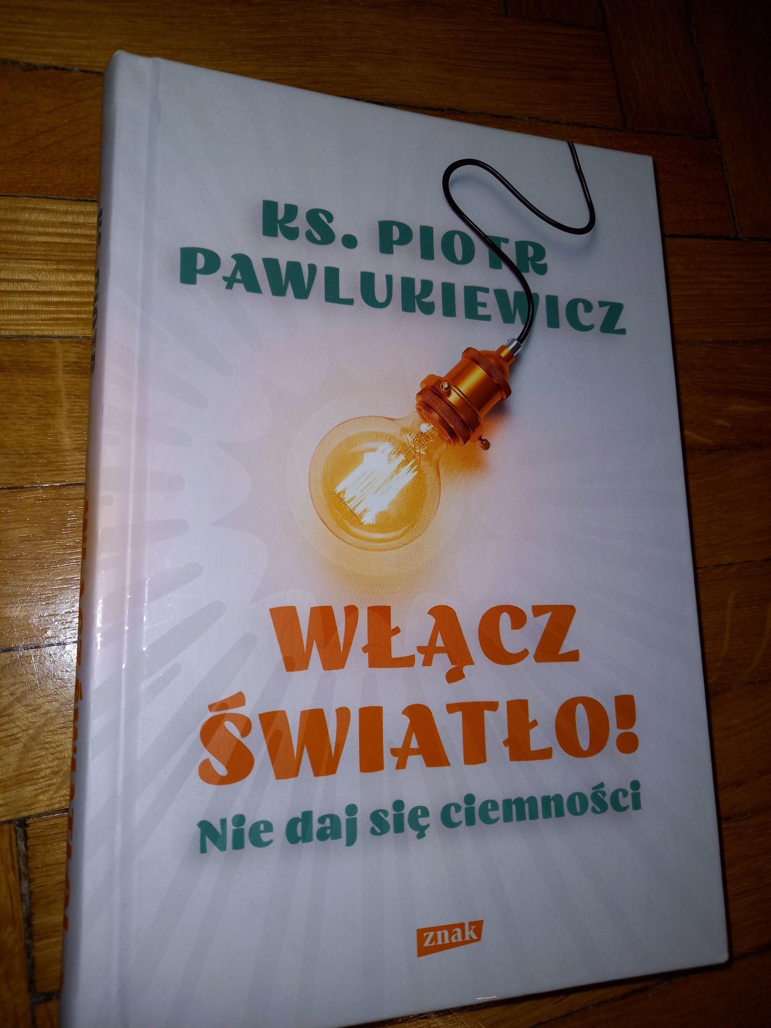 Ksiazja Włącz Światło