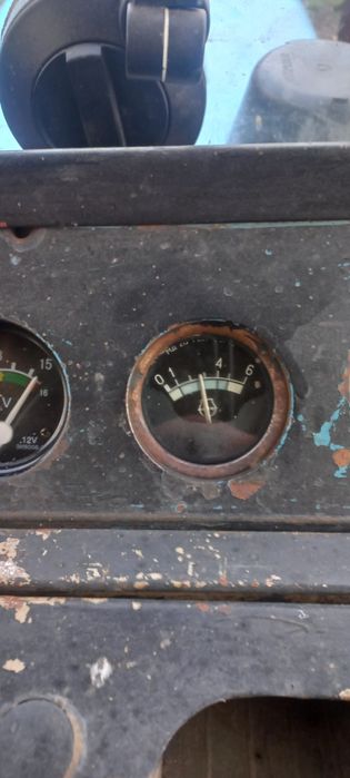 Продам трактор мтз 80 з культіватором та плугами на вибір