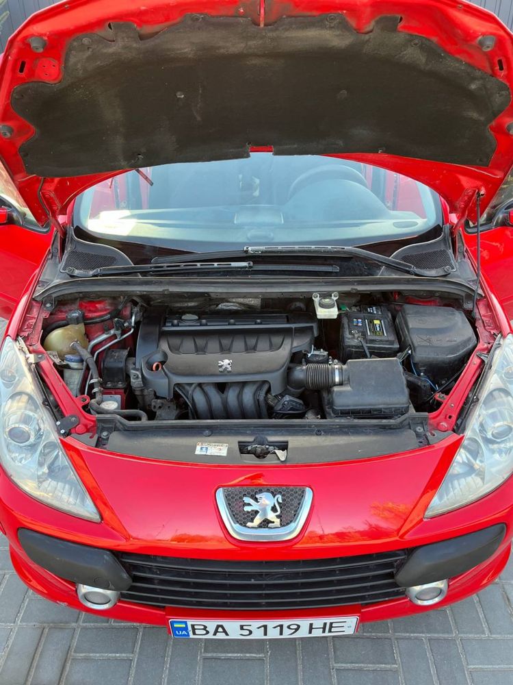 Peugeot 307 2005р 2.0