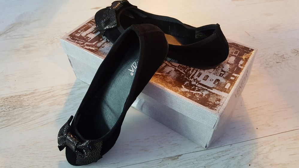 Buty Baleriny VENEZIA rozm. 35 czarne kokardka