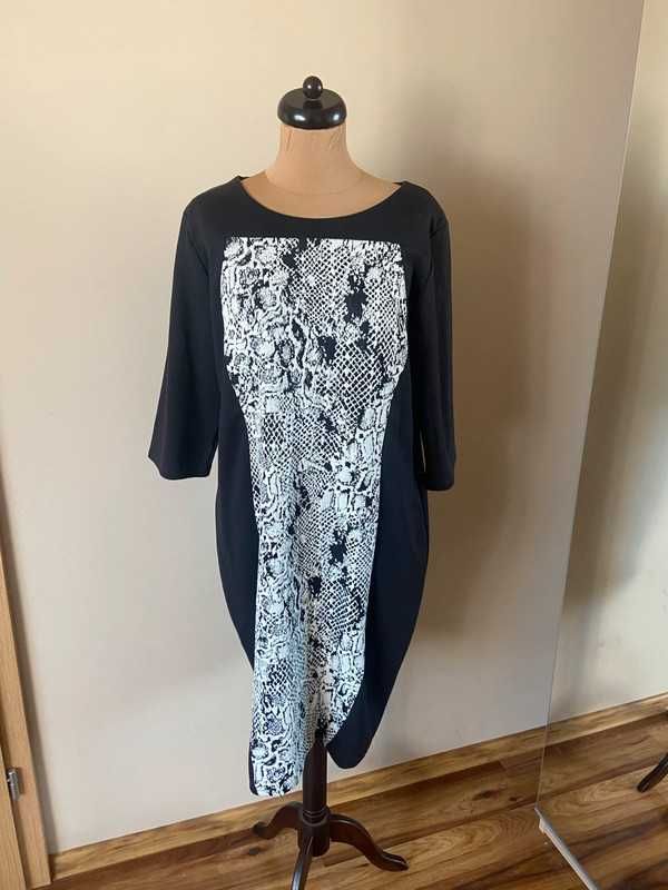 Adika 46 48 xxxl czarna sukienka wzór wyszczuplajacy xxl +size 7/8
