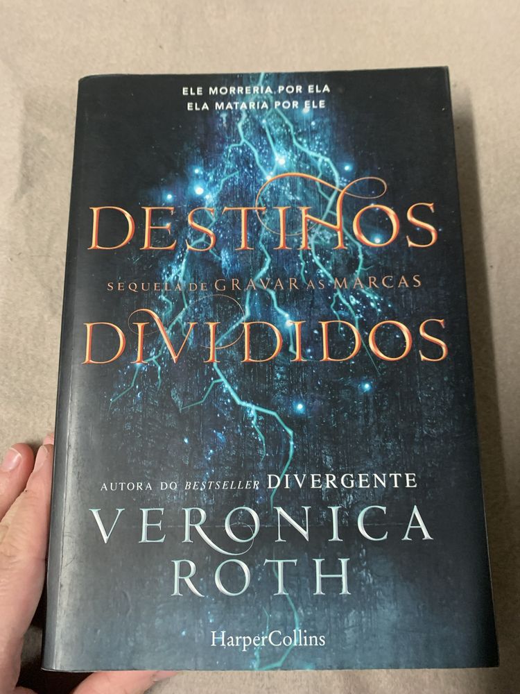 Destinos divividos de veronica roth