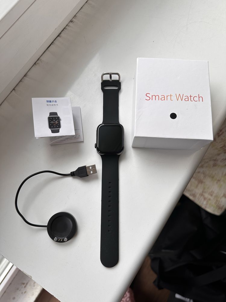 Nowy Smart Watch