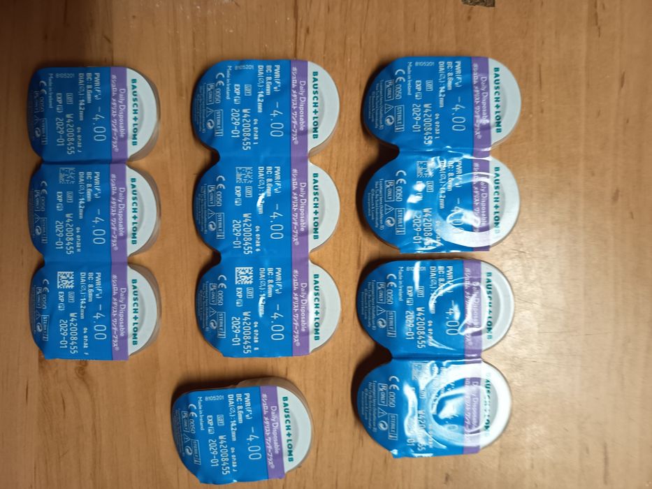 Soczewki jednodniowe Busch+lomb -4,00