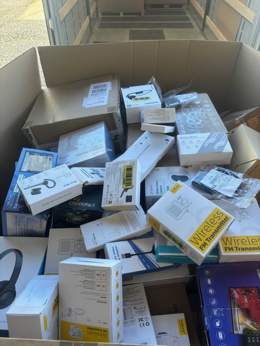 Paleta Amazon elektronika drobna multimedia nadwyżki magazynowe HURT