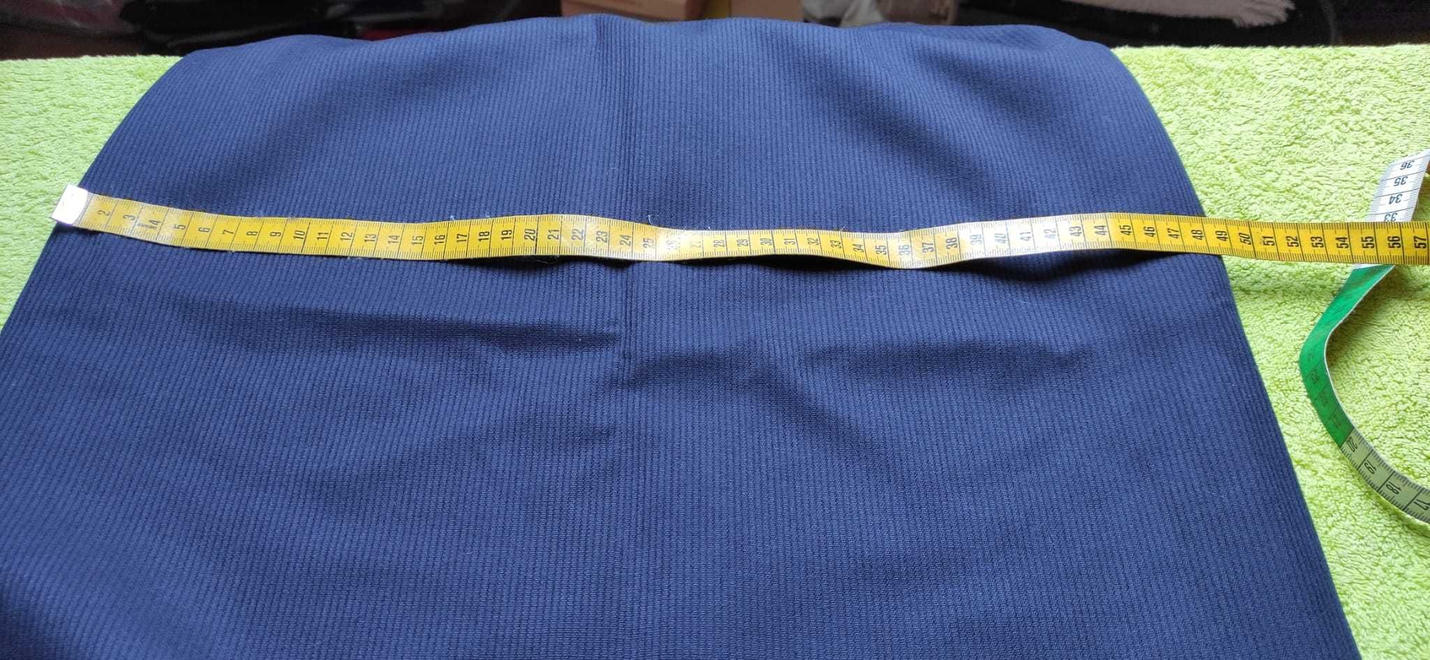 Saia curta azul escuro