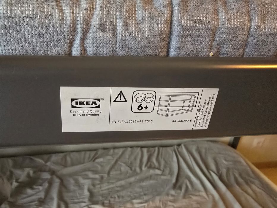 Cama beliche +colchões