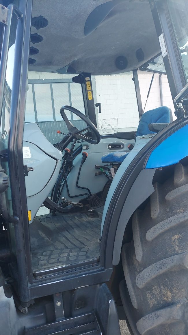Sprzedam ciągnik New Holland TD 5050 z ładowaczem czołowym