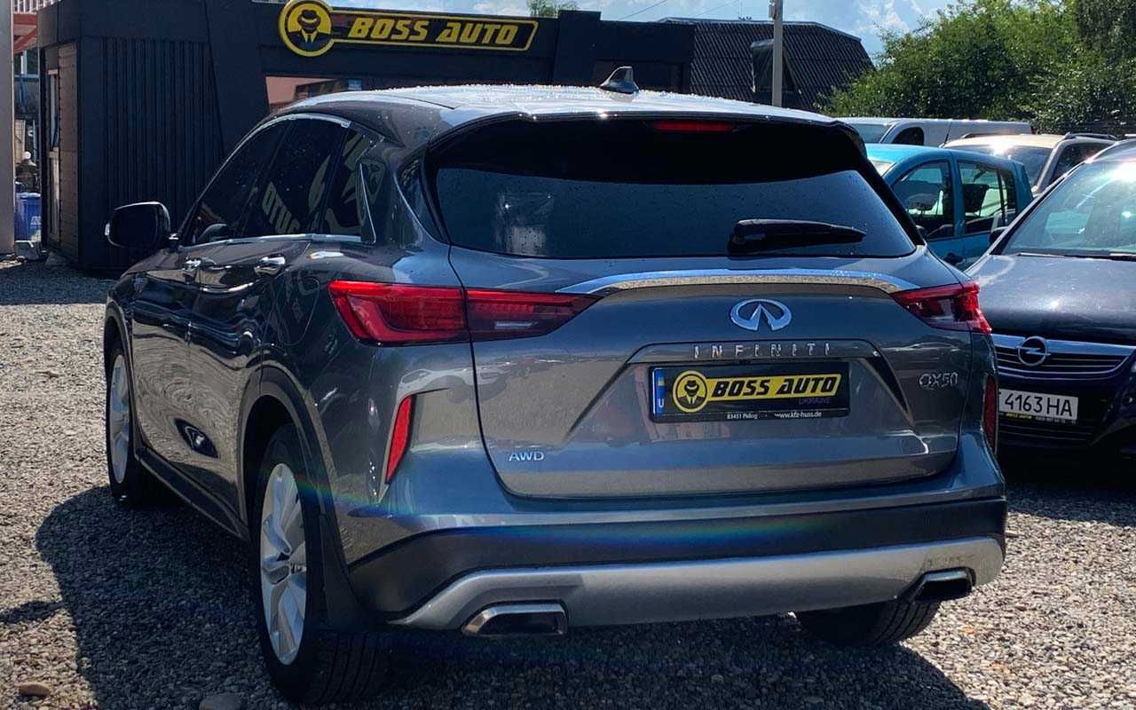 Infiniti QX50 2018 року