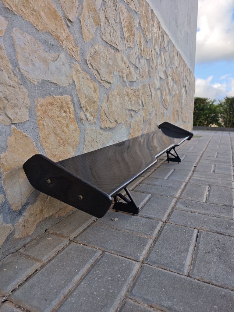 Spoiler ajustável universal carbono