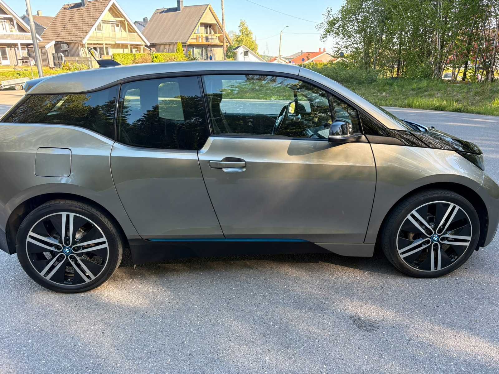 BMW I3 2017 33 кВт