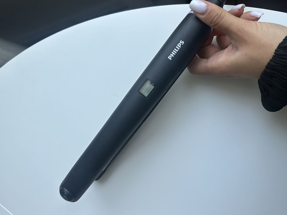 Утюжок, вирівнювач для волосся Philips BHS674/00