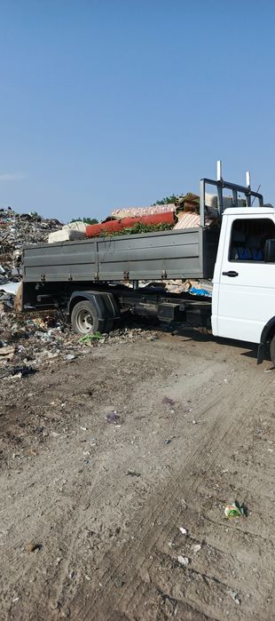 Вантажні перевезення меблів та інше майно