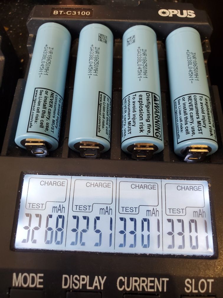 Продам абсолютно нові блоки з акум. LG mh1.3100-3200 mah.14s24p..20-