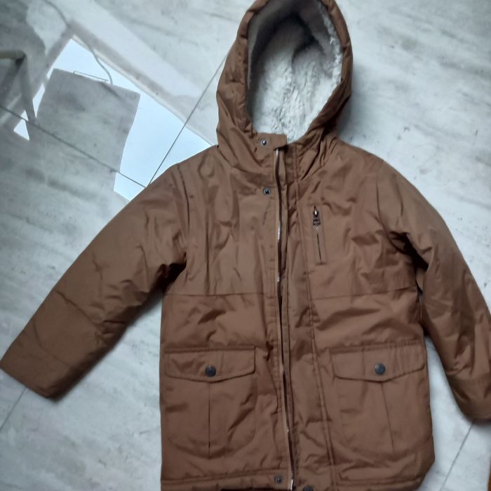 Kurtka zimowa na 122