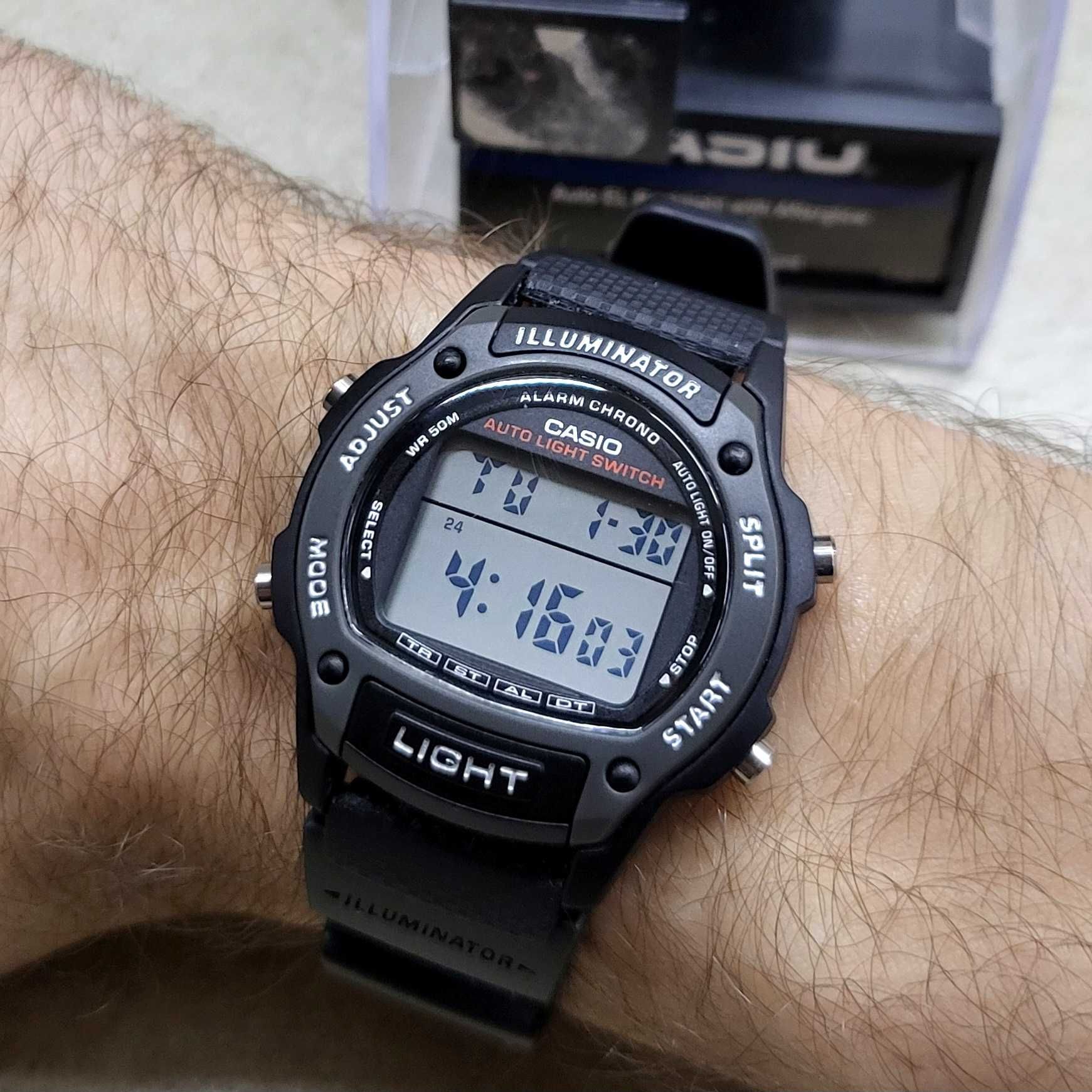 Часы Casio W93H-1AV с автоподсветкой. Редкая модель, оригинал, новые!