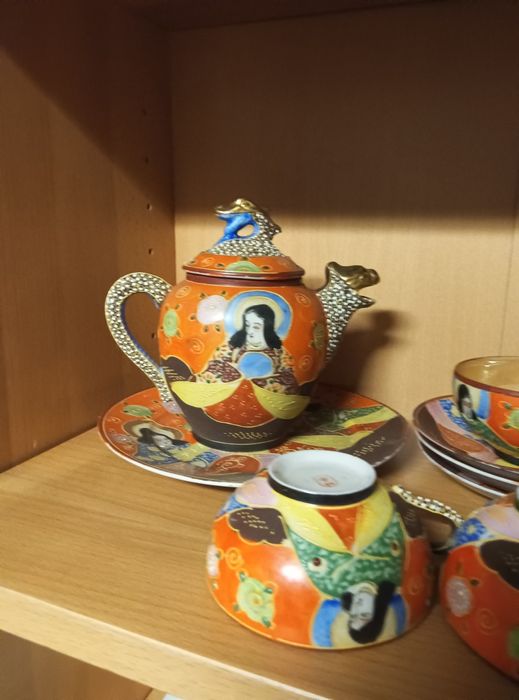 Jogo de loiça chinesa pintado a mão