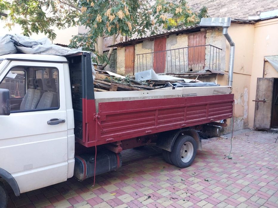 Грузчики Одесса .Услуги грузчиков.  переезд офис квартира,вантажники.