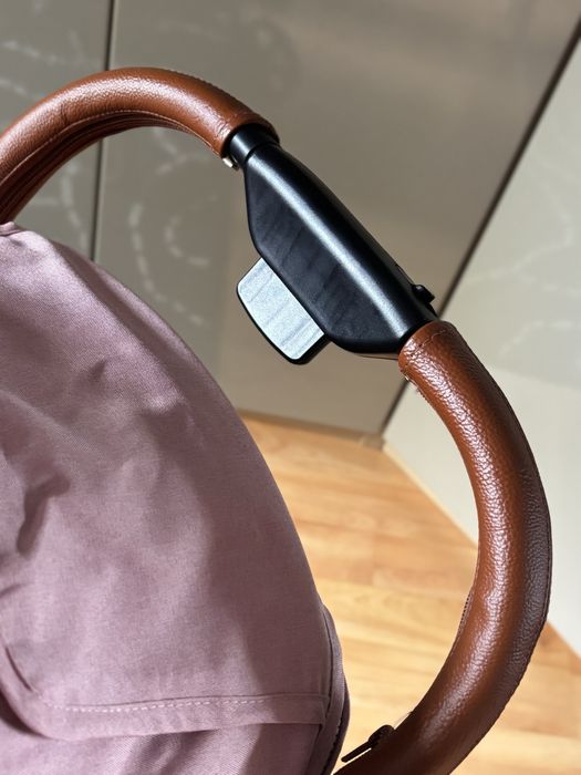 Wózek spacerówka Carrello Astra pudrowy róż, stan bardzo dobry