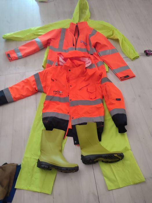 Одяг робочий, спецодяг,кофти робочі,штани.