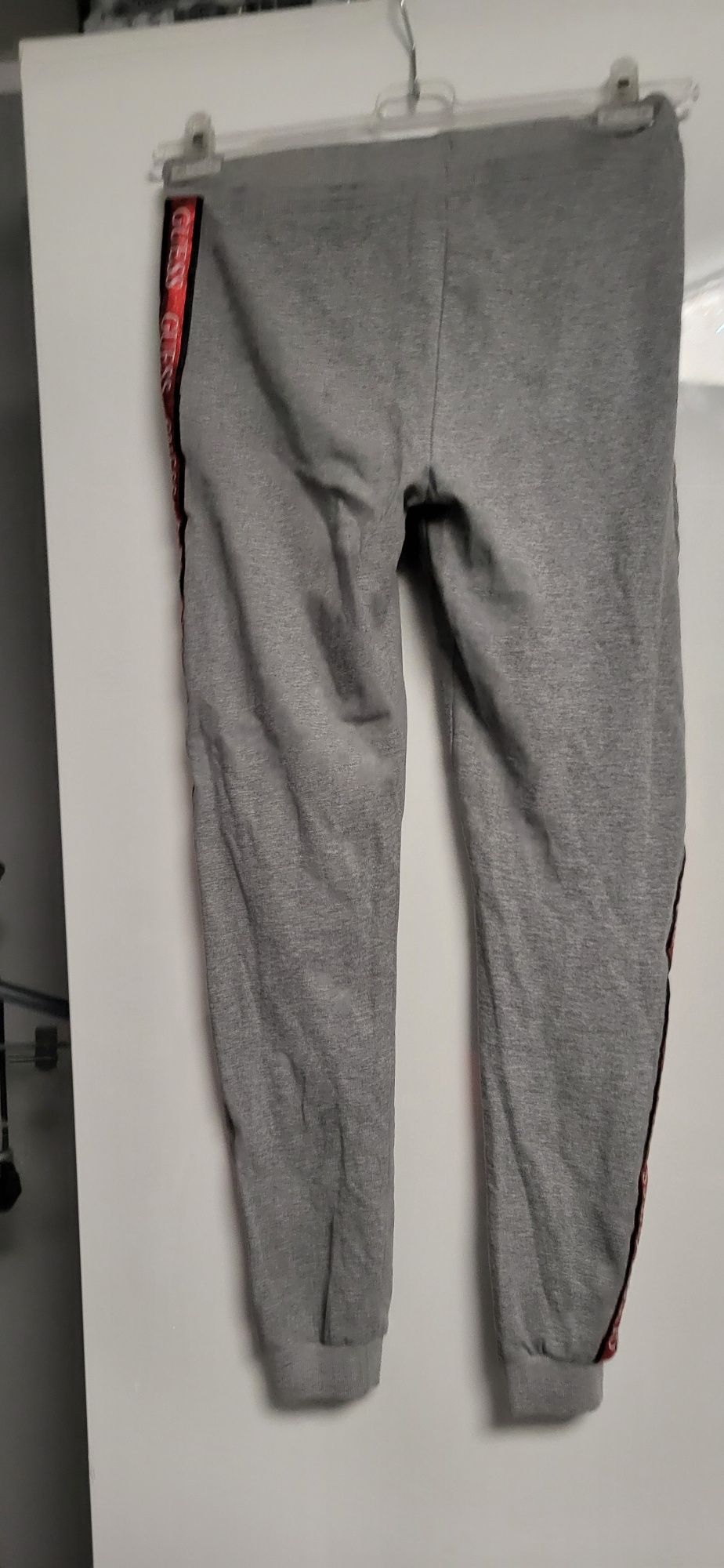 Dres firmy guess jak nowy xs szary