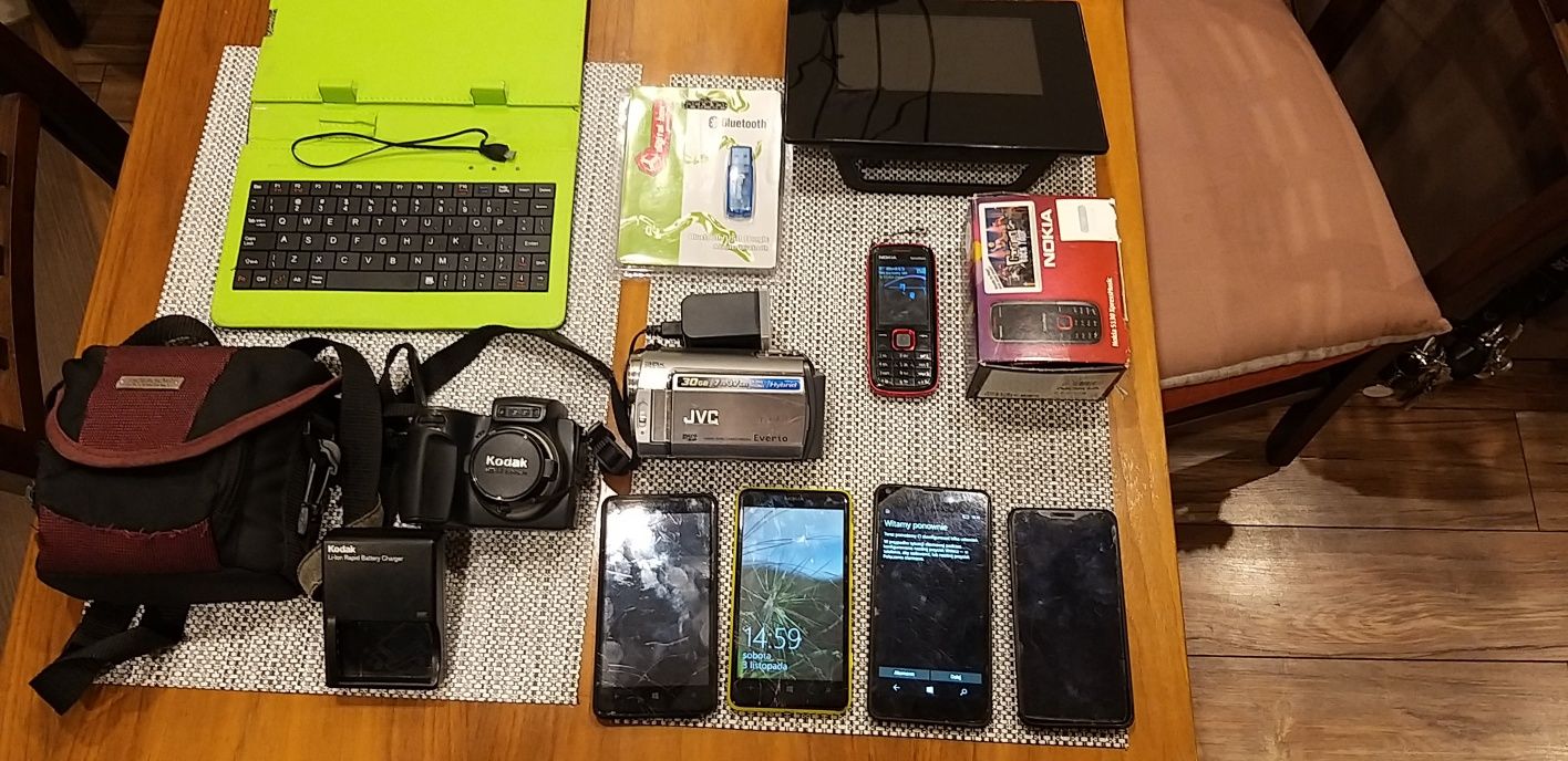 Aparat,kamera, telefon ,klawiatura