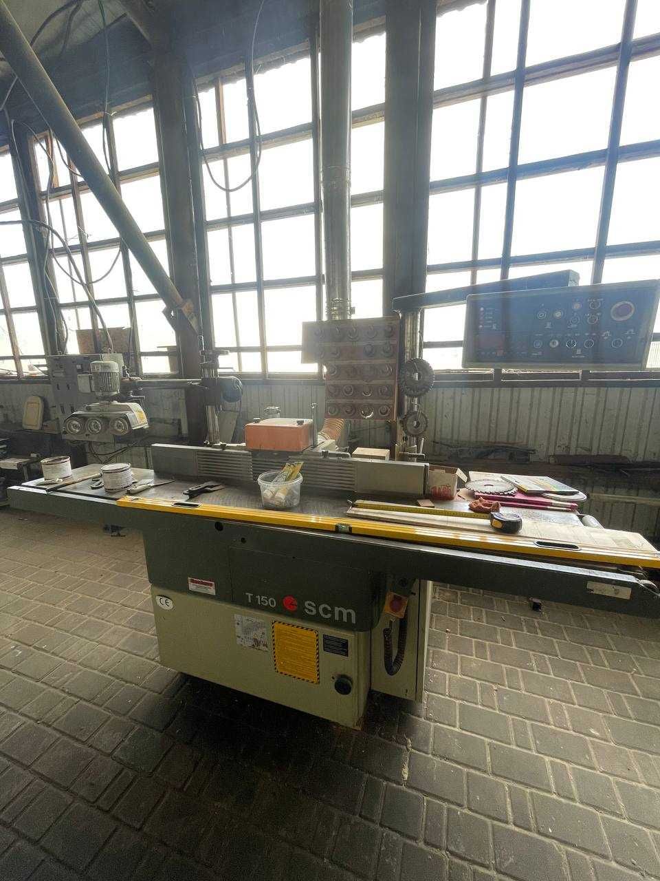 Фрезерний верстат з програматором SCM T150