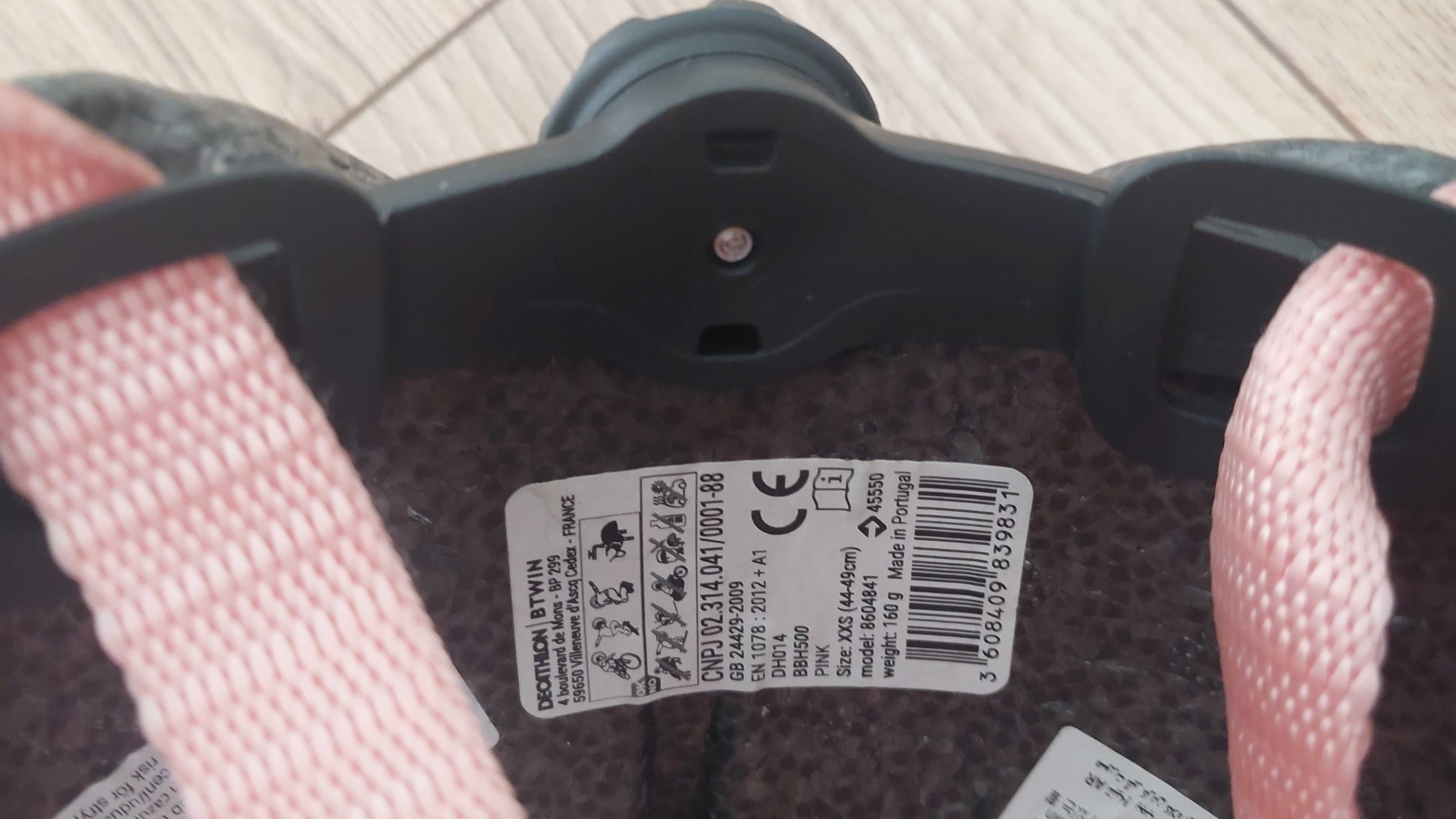 KASK rowerowy DECATHLON BTWIN, kolor różowy