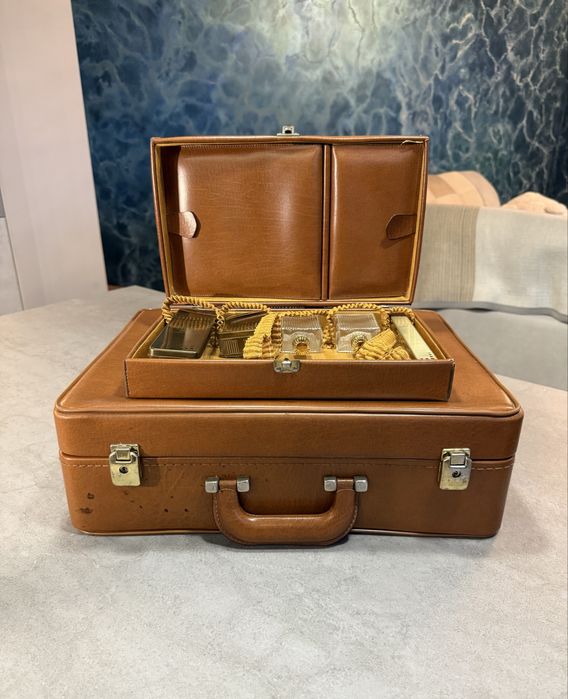 Винтажный французский дорожный чемодан