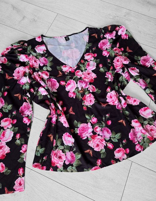 Nowa bluzka damska,czarna w kwiaty, shein 3xl