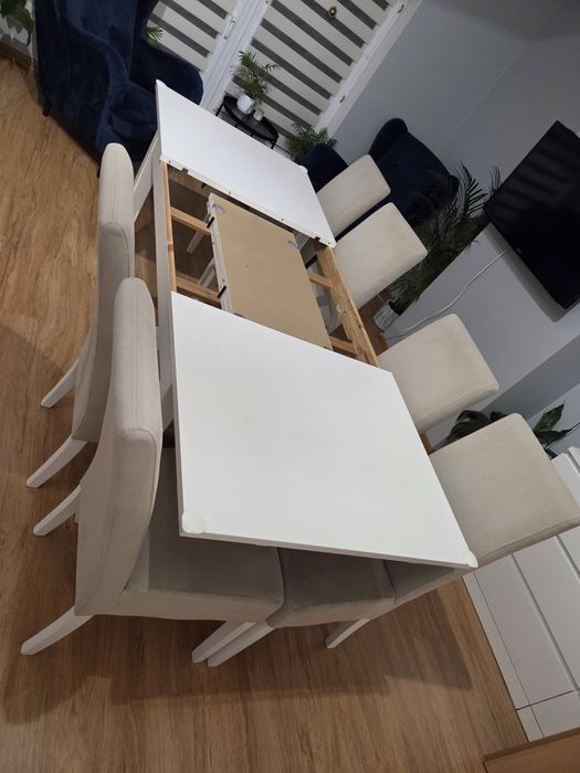 Stół BJURSTA IKEA rozkładan + plus krzesła VISTABELLA